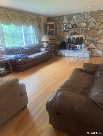 131 Old Elm Road Fairfield CT 06825