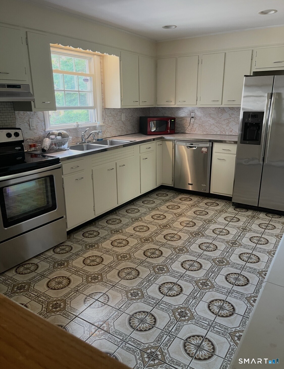 131 Old Elm Road Fairfield CT 06825