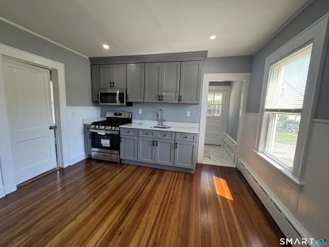 66 Dodd Avenue Bridgeport CT 06606