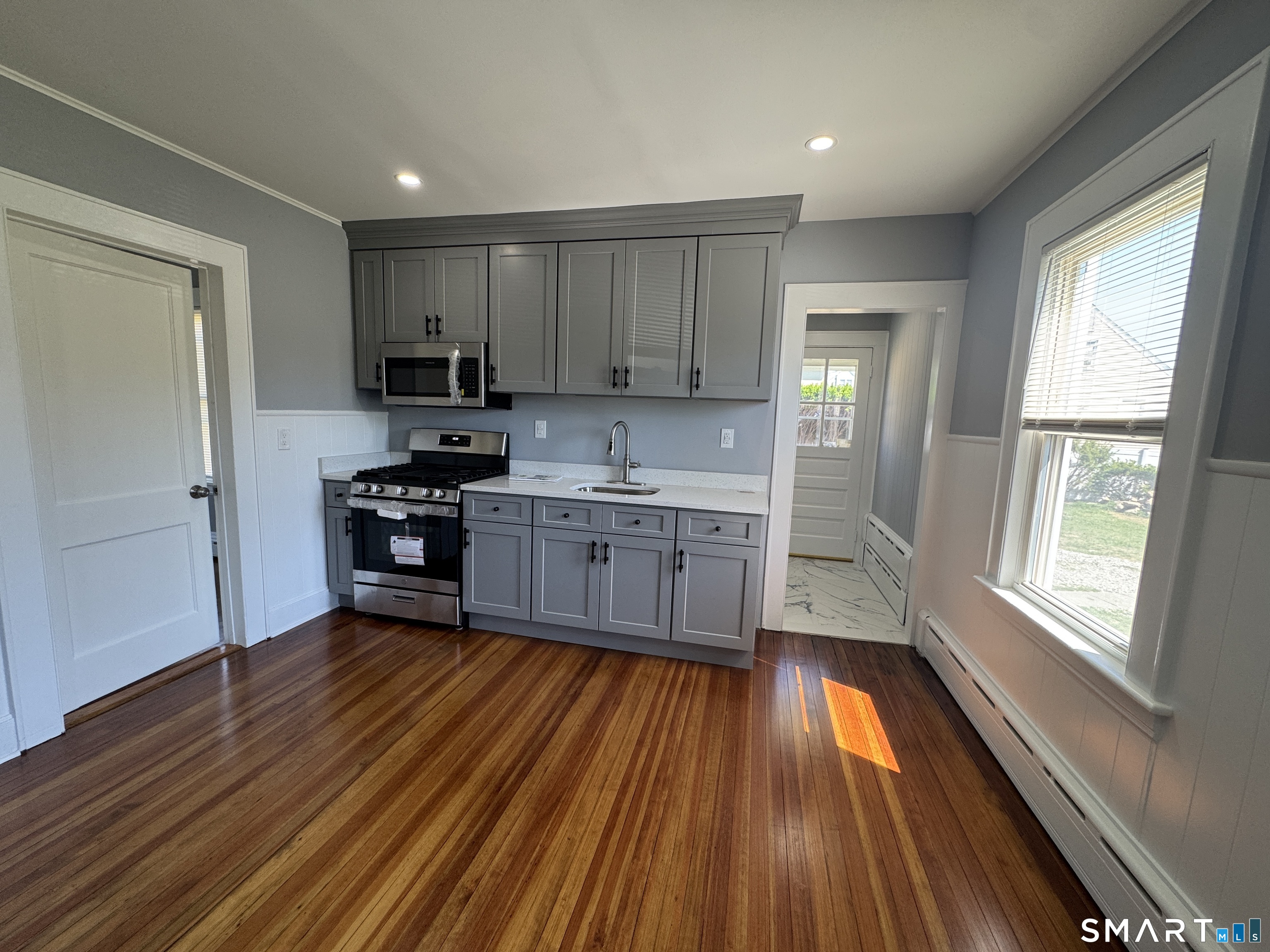 66 Dodd Avenue Bridgeport CT 06606