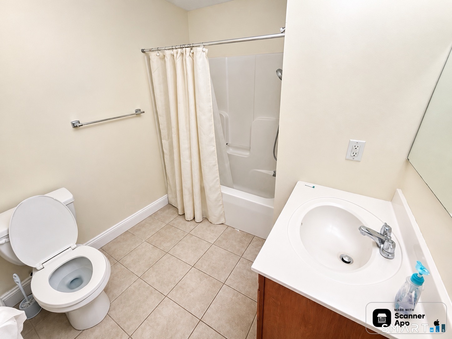 527 West Thames Street Norwich CT 06360