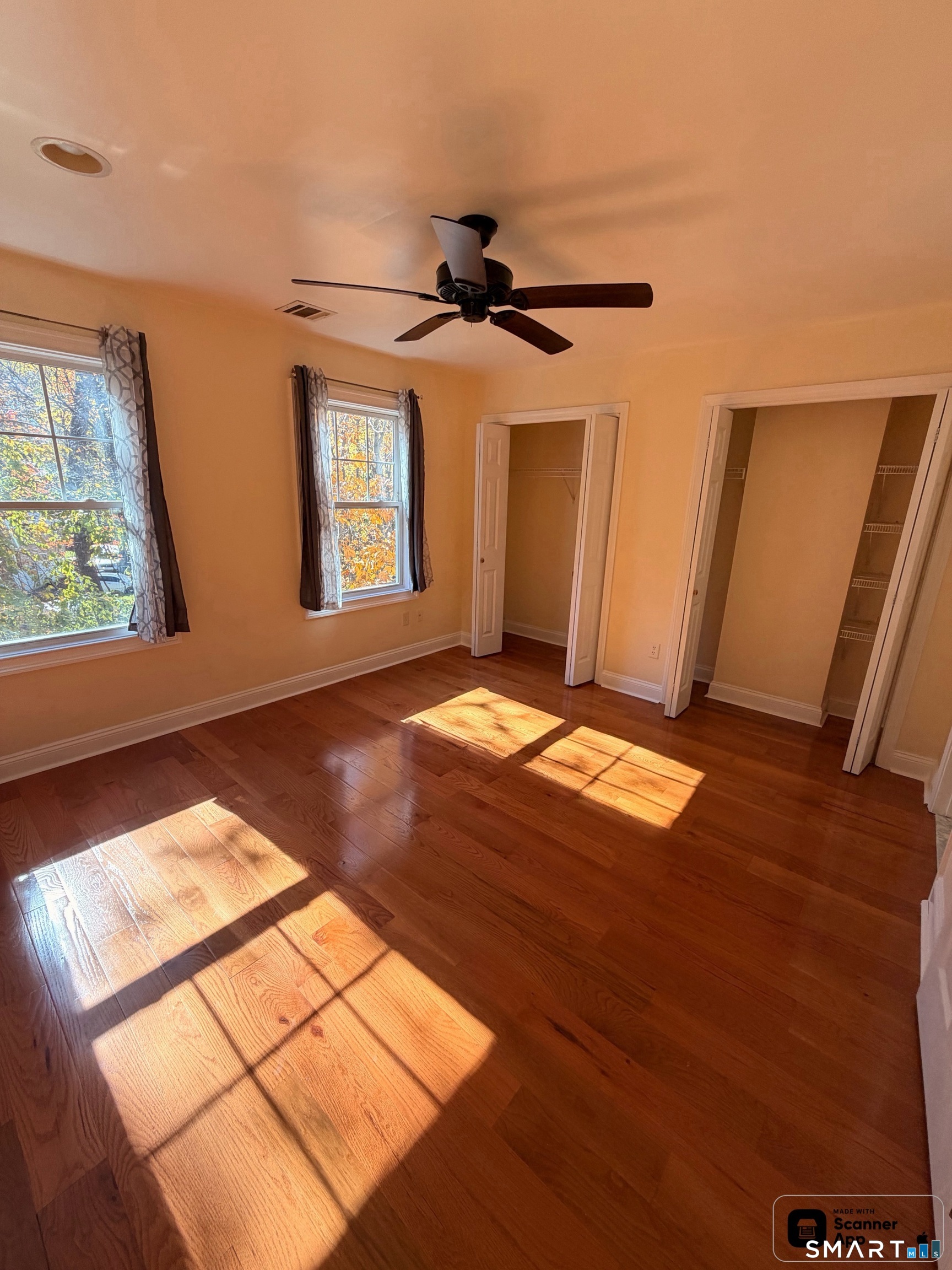 527 West Thames Street Norwich CT 06360