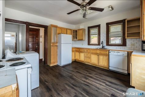 118 New Haven Avenue Derby CT 06418