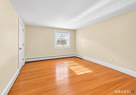 4 Anchor Street Danbury CT 06811