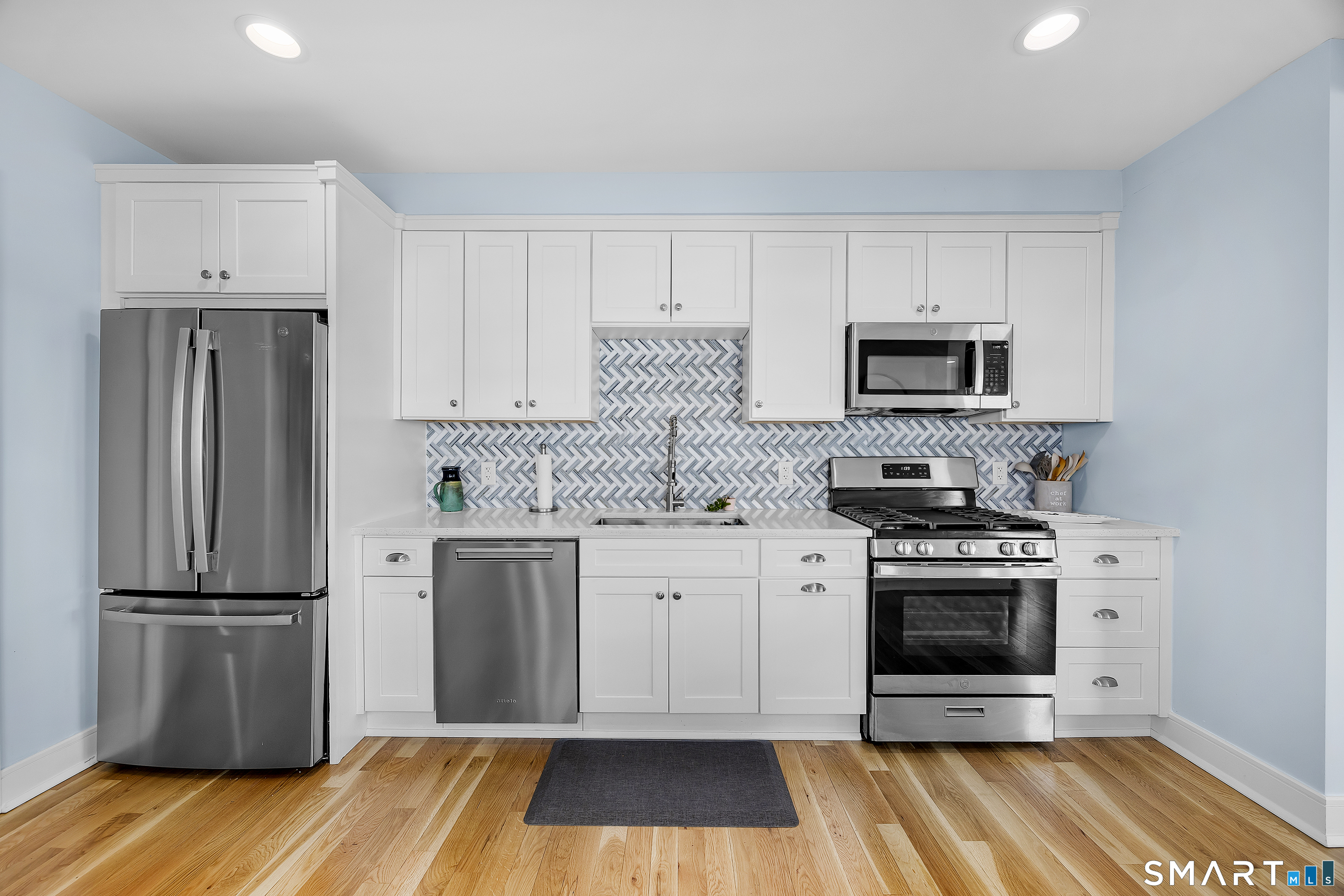 1 Annawon Avenue West Haven CT 06516