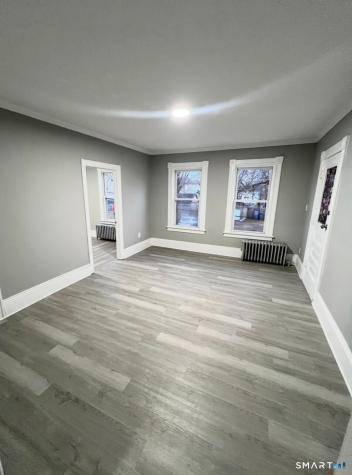 3 Oak Avenue Enfield CT 06082