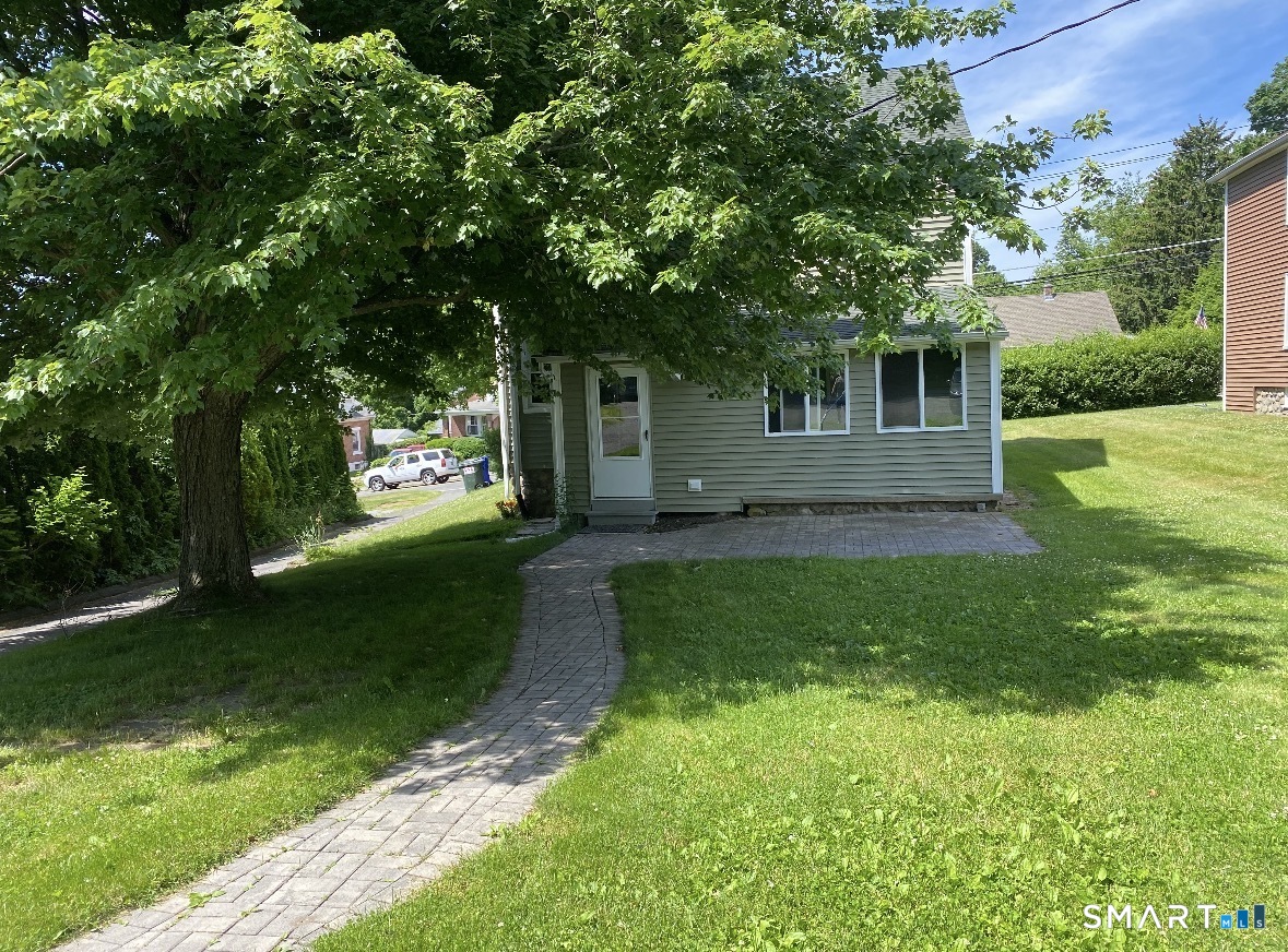 304 Buckingham Street Watertown CT 06779