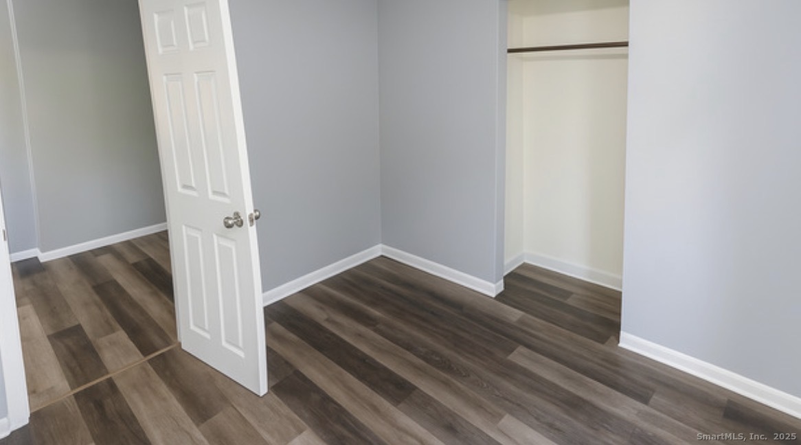 64 Mckinley Avenue Bridgeport CT 06606
