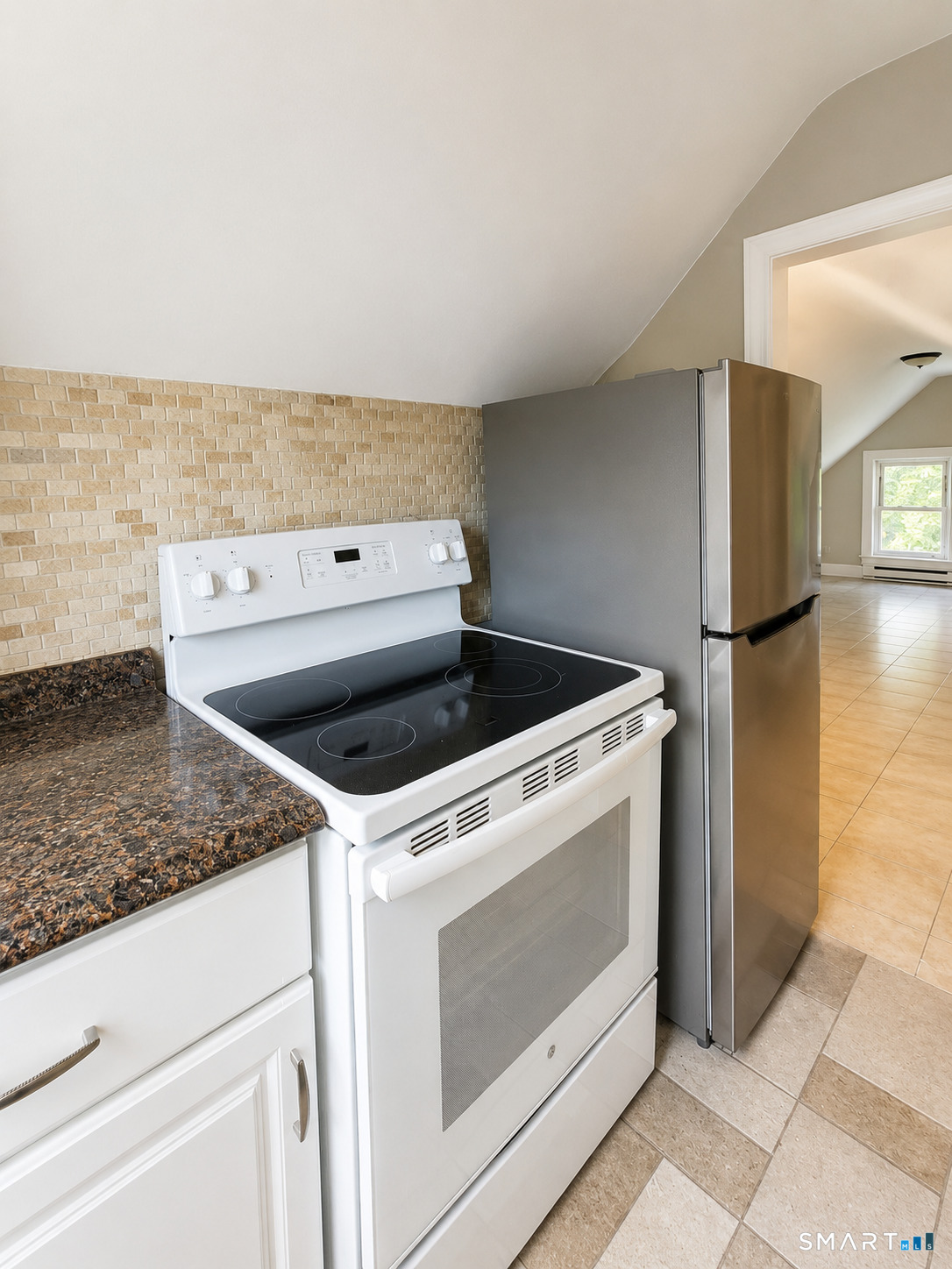 3-17 Curve Street Branford CT 06405