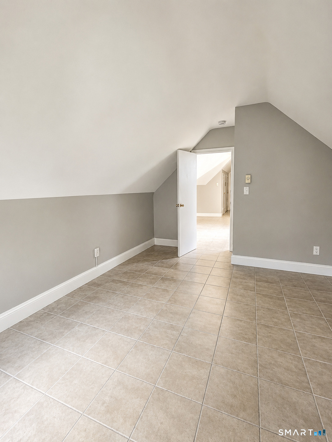 3-17 Curve Street Branford CT 06405
