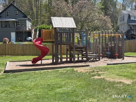 64-68 Middlesex Avenue Chester CT 06412