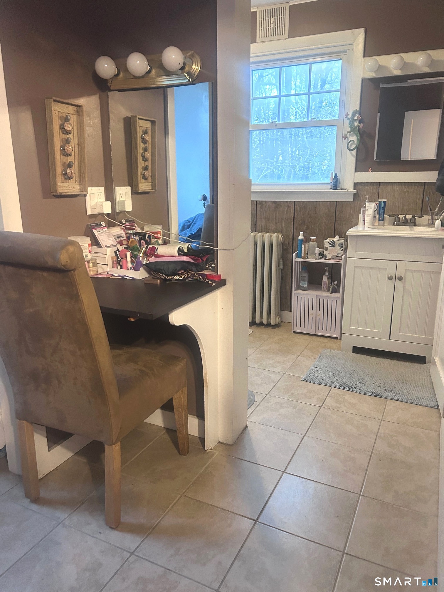 64-68 Middlesex Avenue Chester CT 06412