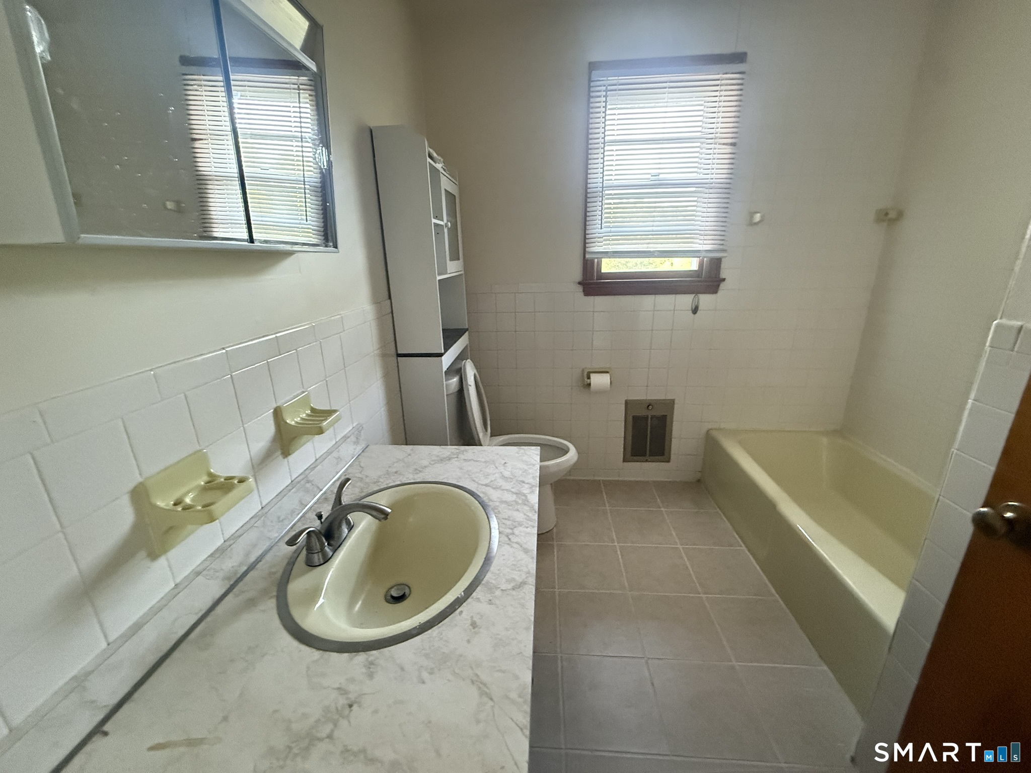463 Pierpont Road Waterbury CT 06705