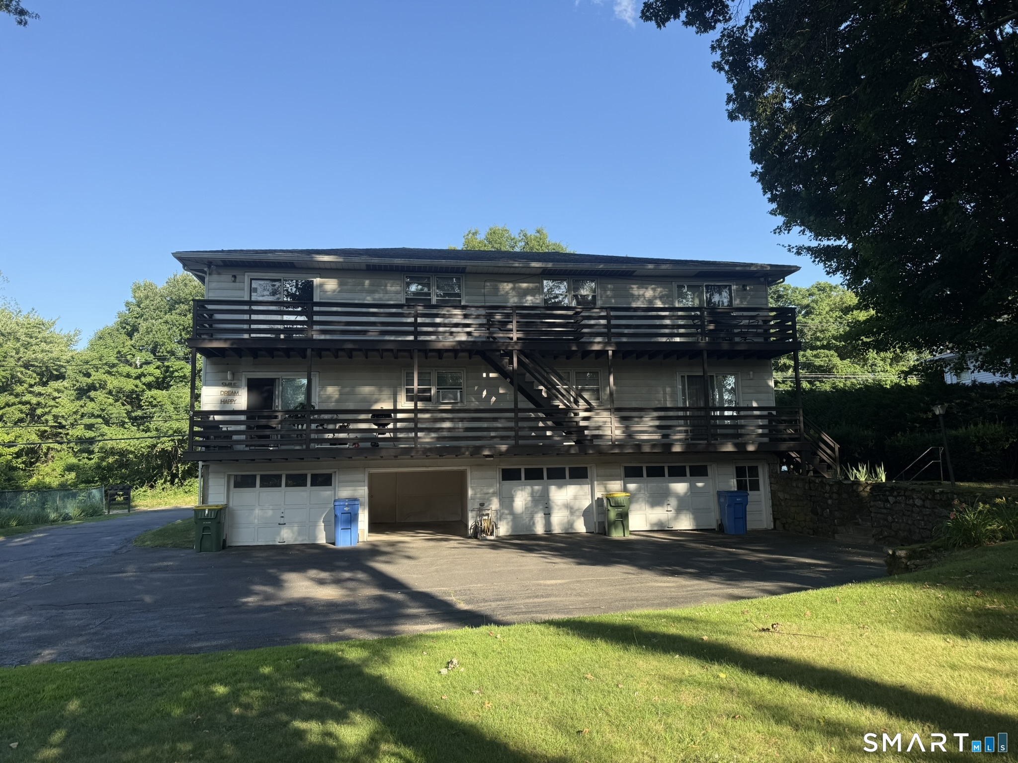 463 Pierpont Road Waterbury CT 06705