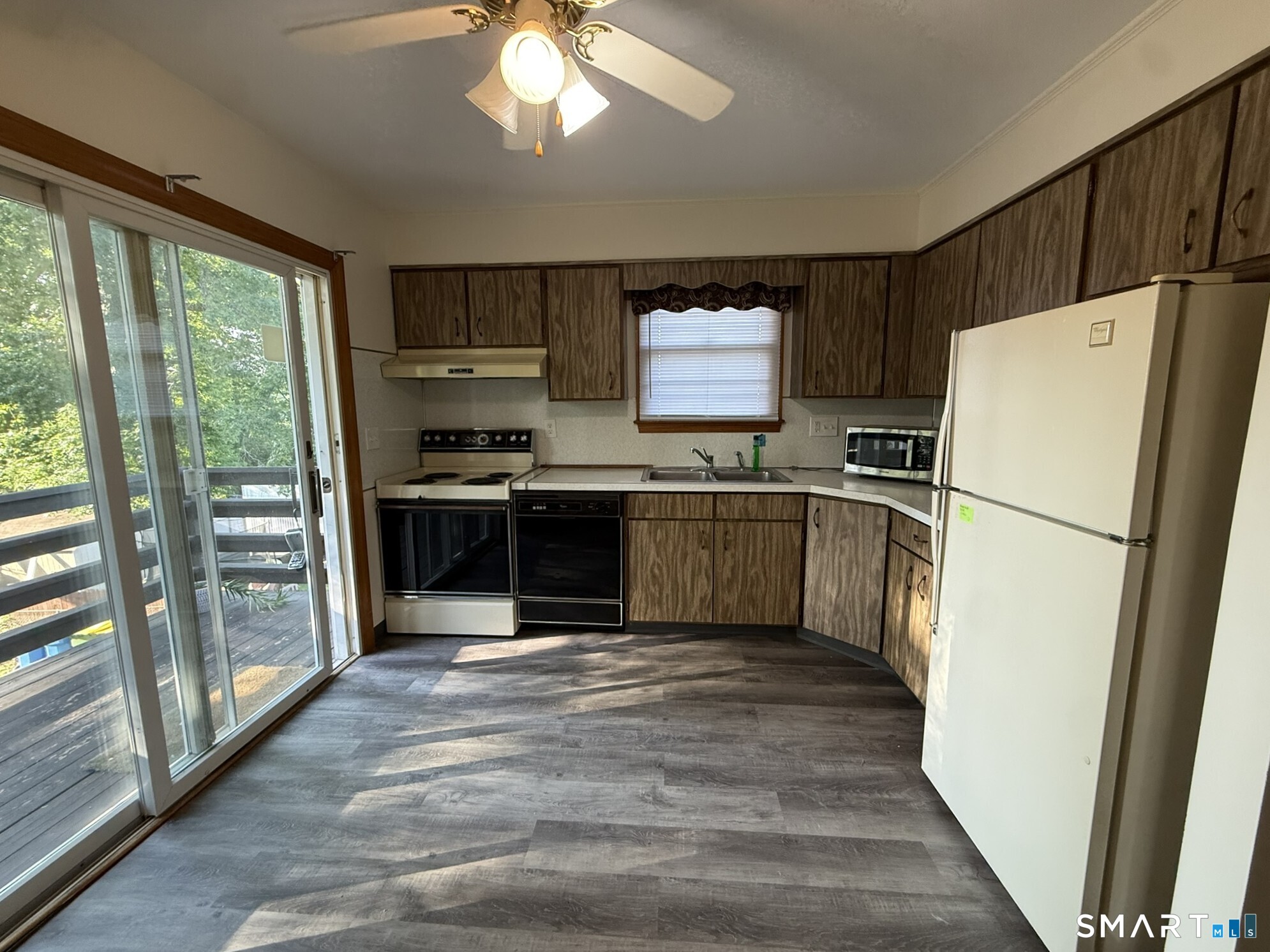 463 Pierpont Road Waterbury CT 06705