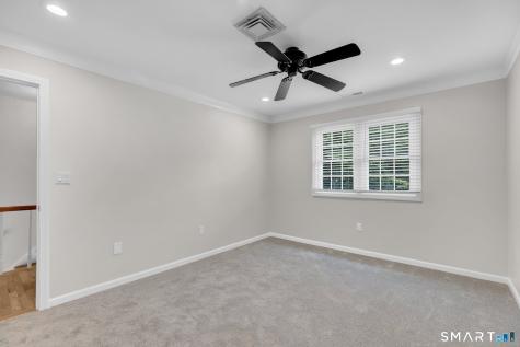 102 Salem Walk Milford CT 06460
