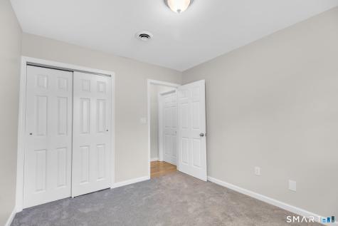 102 Salem Walk Milford CT 06460