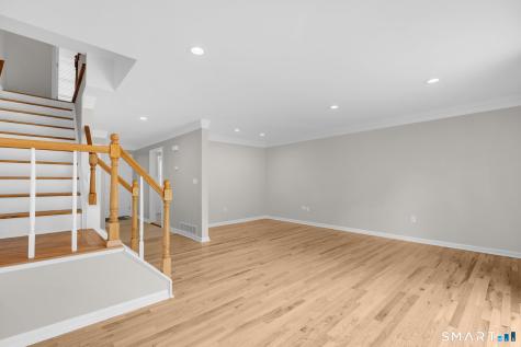 102 Salem Walk Milford CT 06460