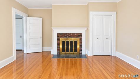 19 Wooster Road Simsbury CT 06081
