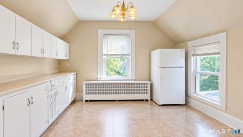 19 Wooster Road Simsbury CT 06081