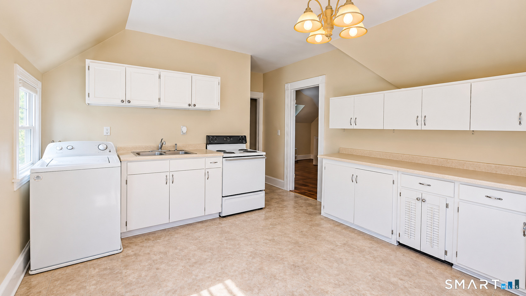 19 Wooster Road Simsbury CT 06081