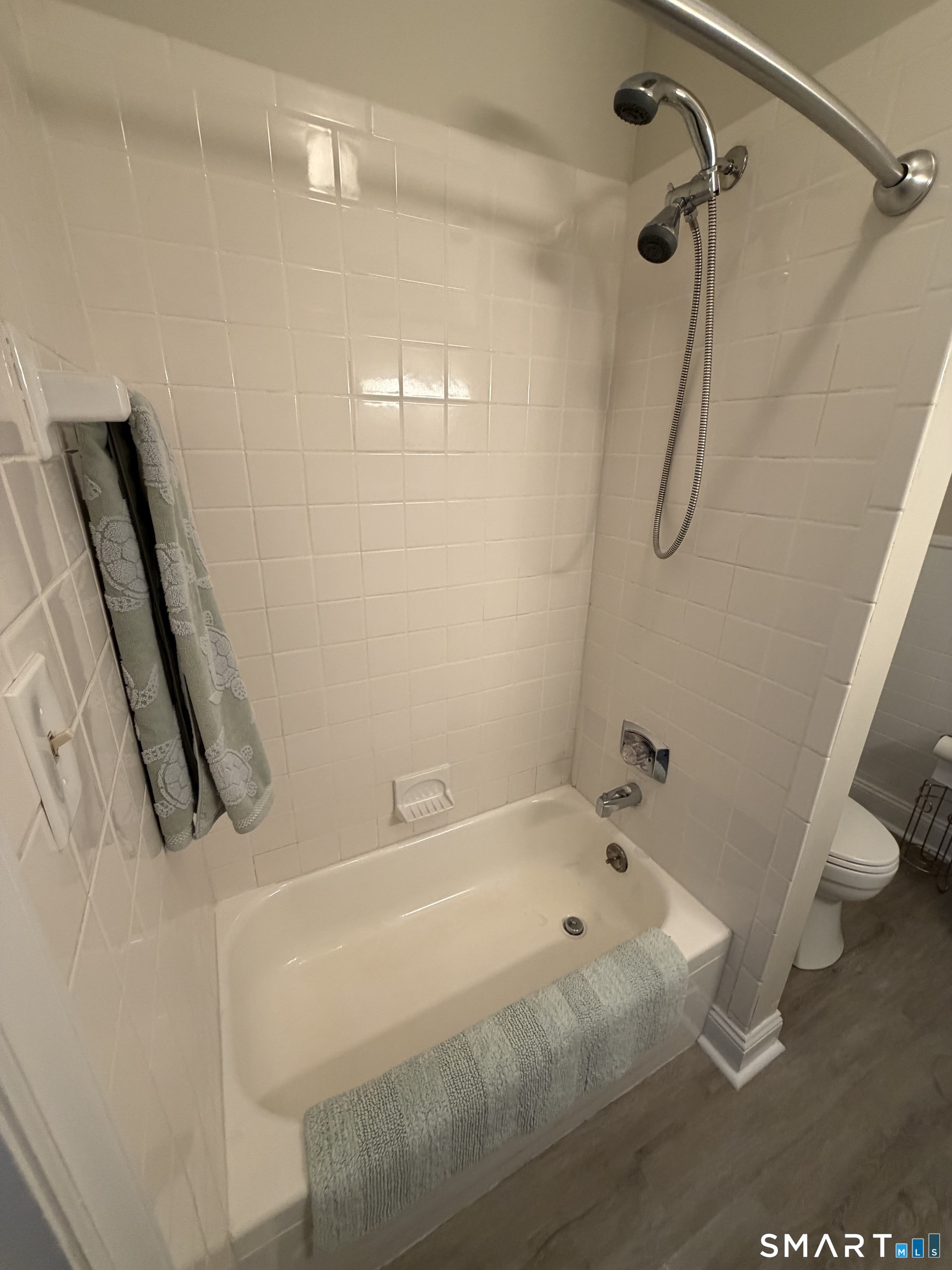 11 Bonazzo Drive Trumbull CT 06611