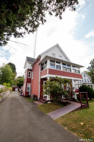 651 Main St Street Branford CT 06405
