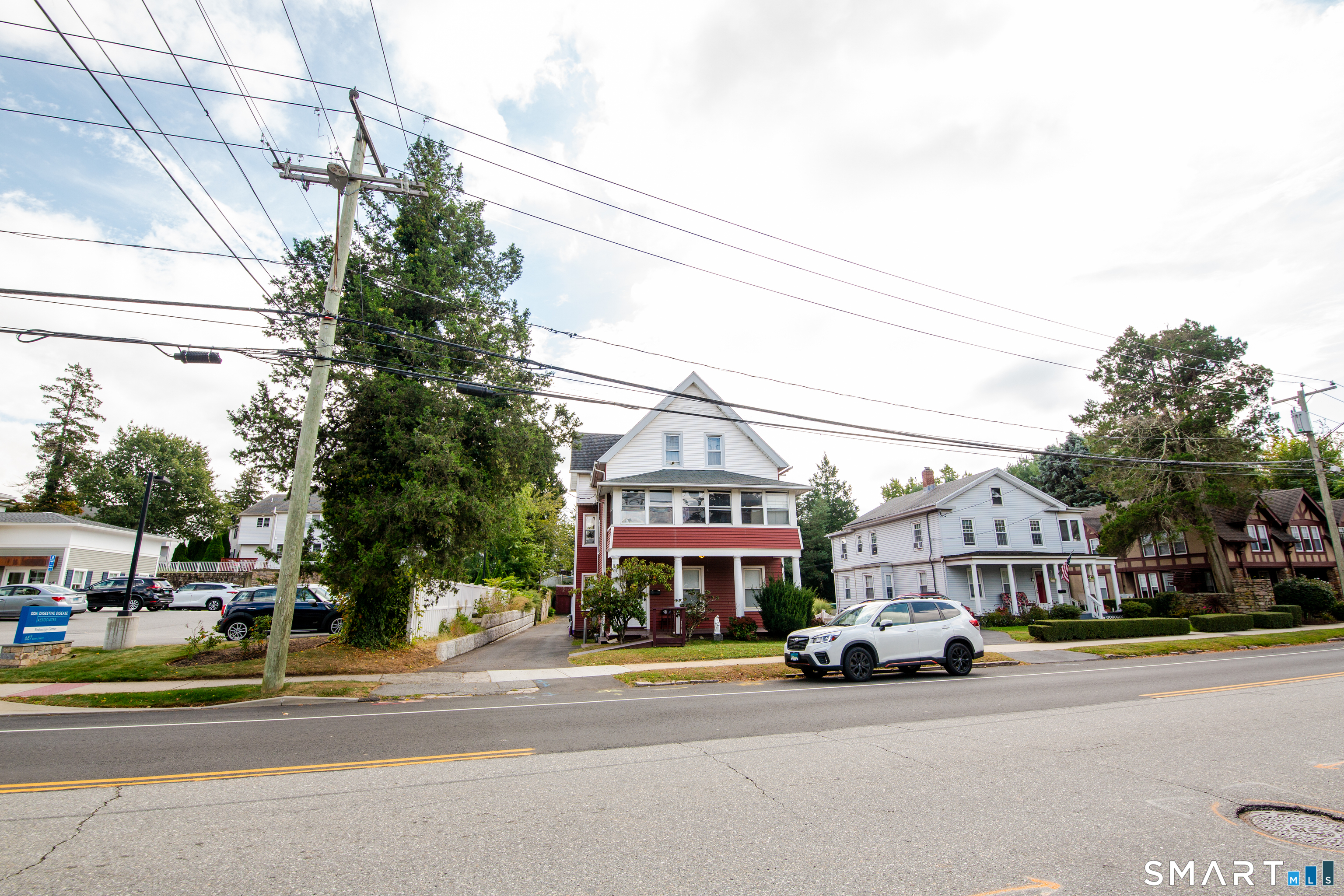 651 Main St Street Branford CT 06405