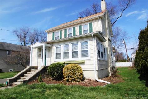 876 Riverside Drive Fairfield CT 06824