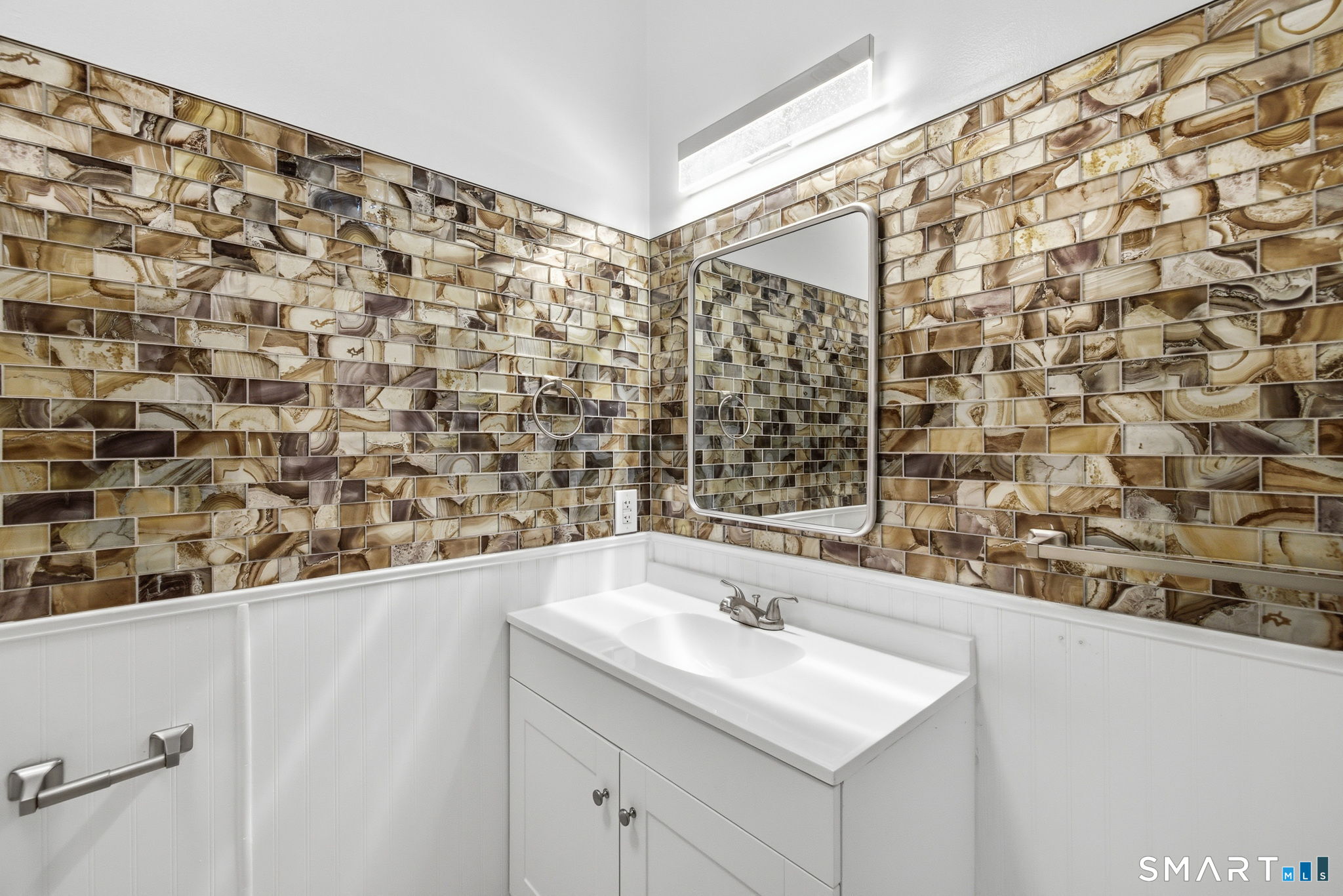 85 Hicock Drive Southbury CT 06488