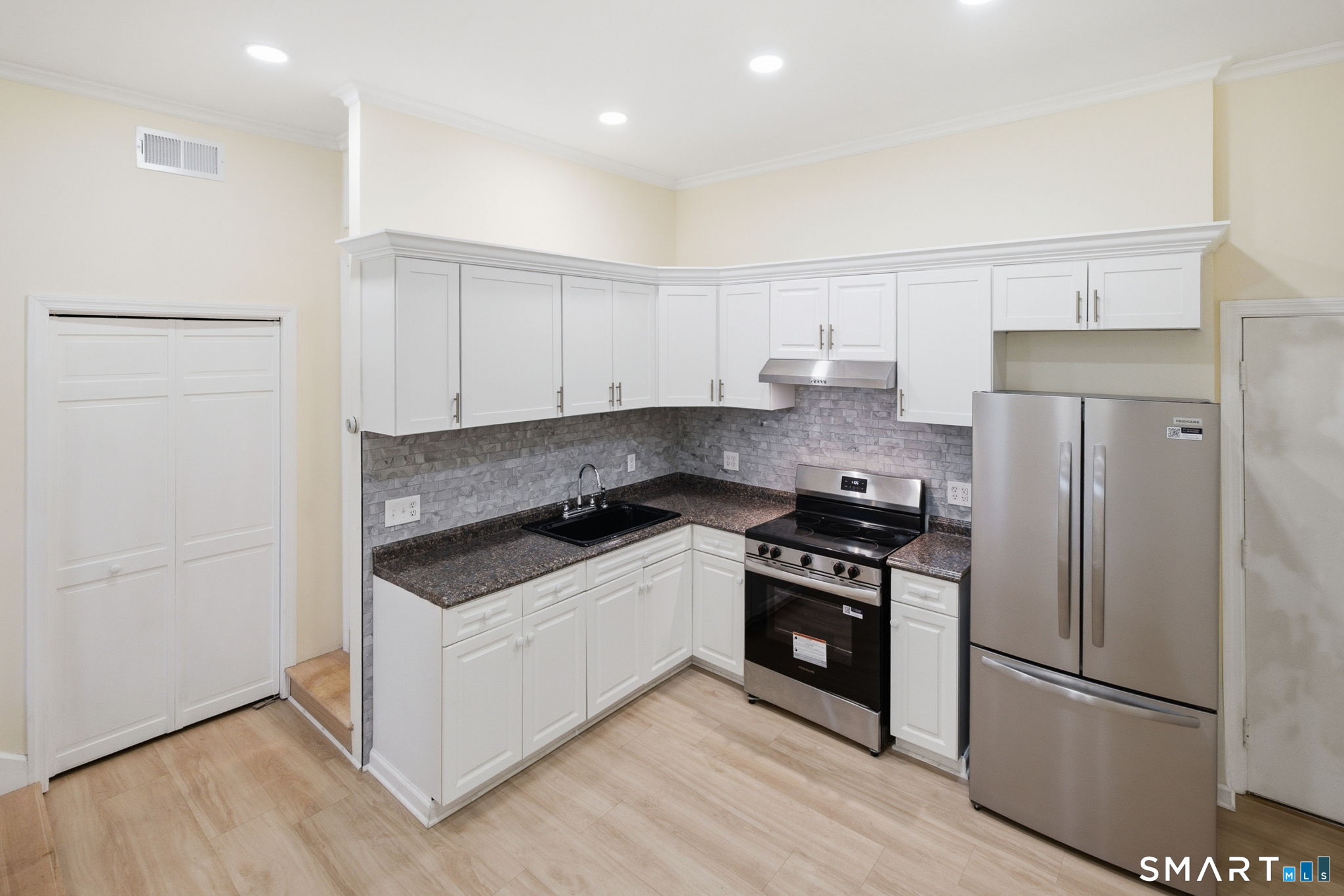 85 Hicock Drive Southbury CT 06488