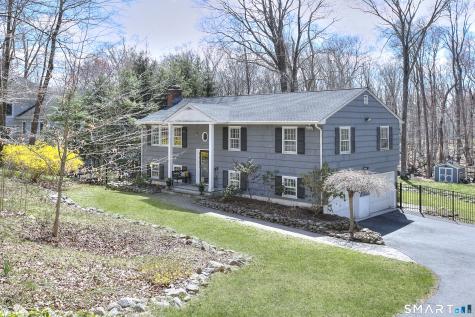 7 Richmond Hill Road Weston CT 06883