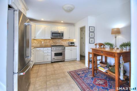 7 Richmond Hill Road Weston CT 06883