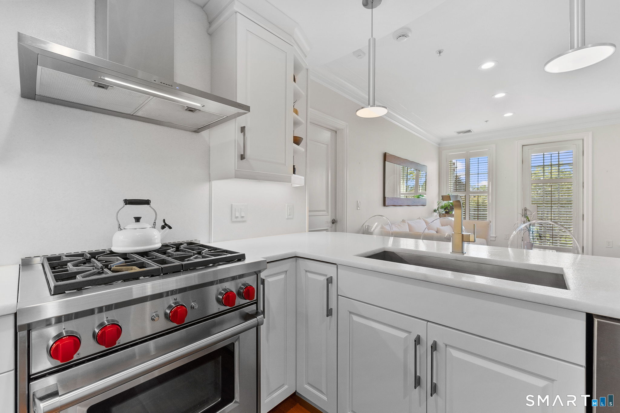 85 Memorial Road West Hartford CT 06107