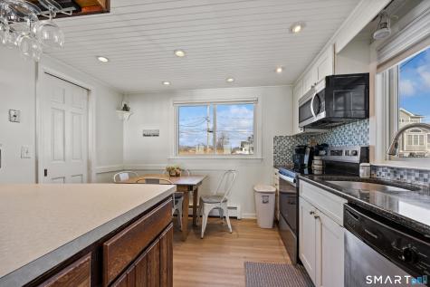 33 Beach West Road Old Saybrook CT 06475