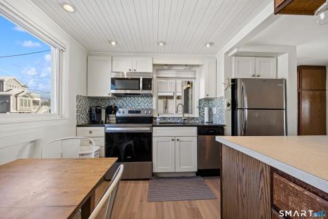 33 Beach West Road Old Saybrook CT 06475