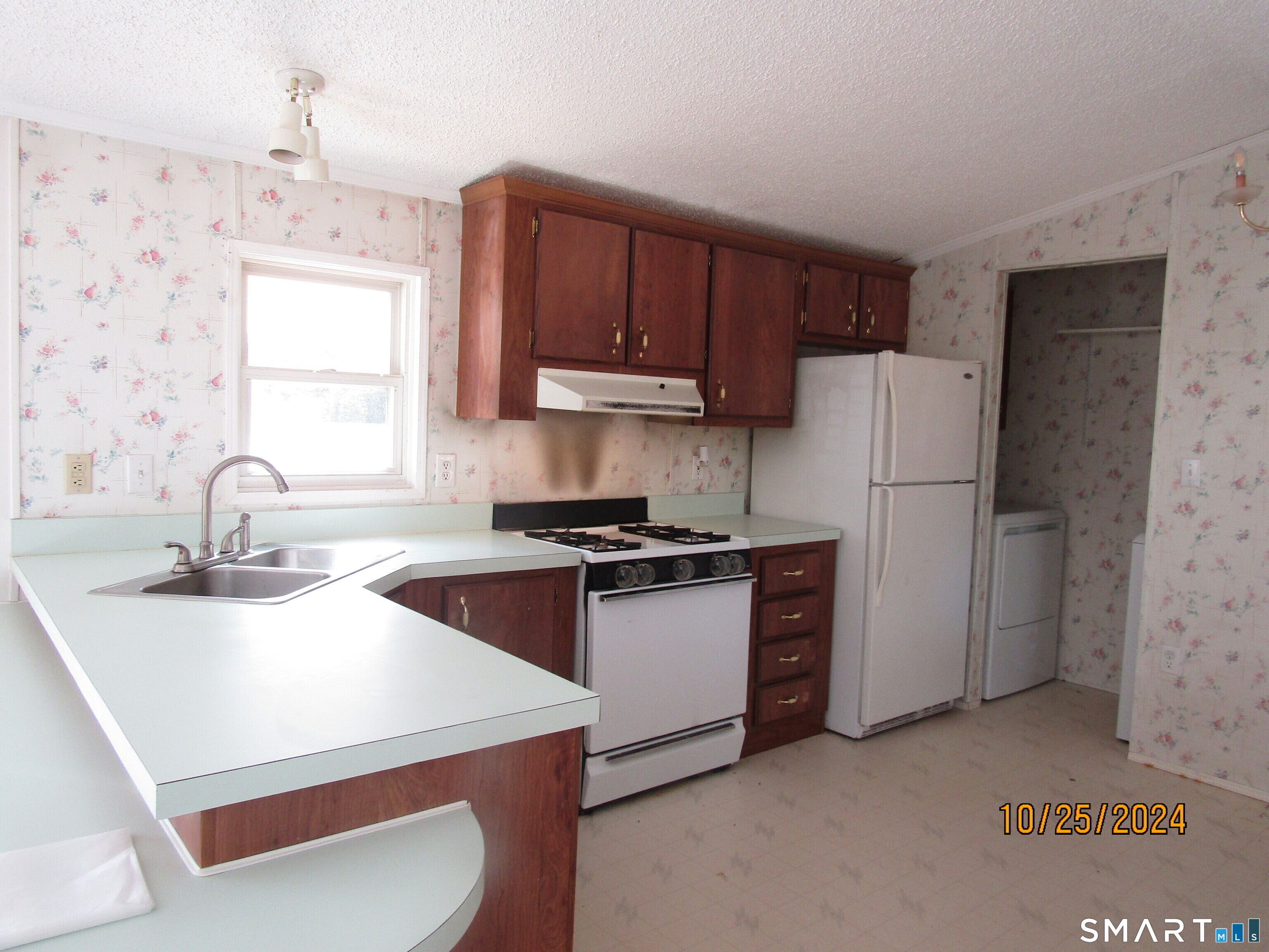 220 Chaplin Road Eastford CT 06242