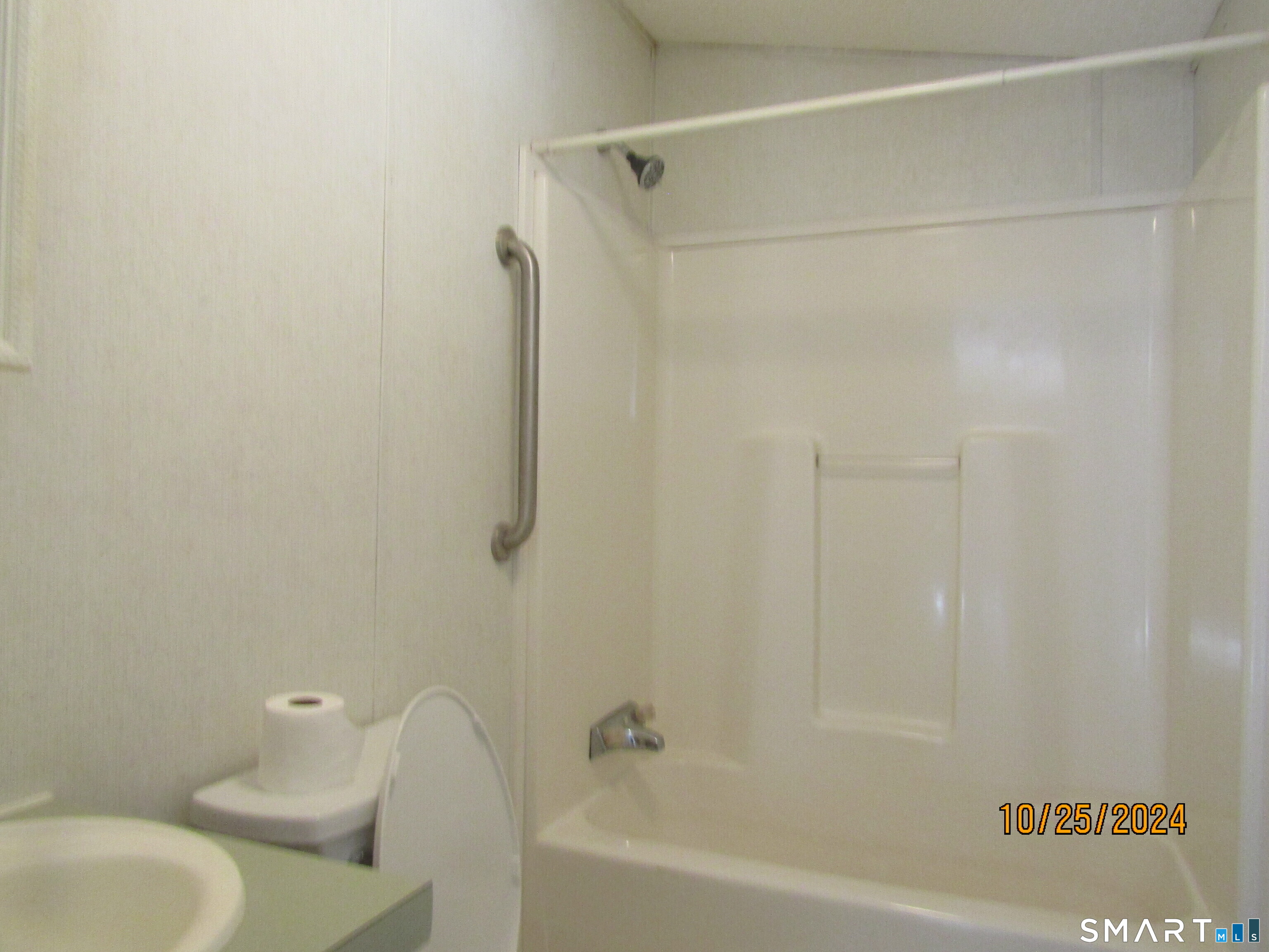 220 Chaplin Road Eastford CT 06242