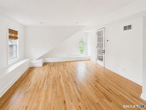 222 Sunnieholme Drive Fairfield CT 06824