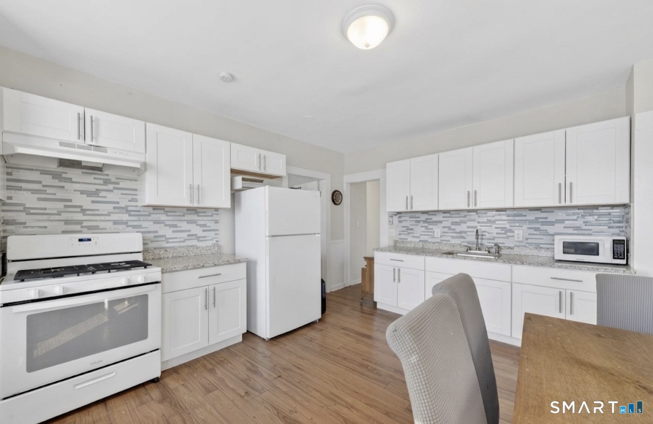 1389 Pembroke Street Bridgeport CT 06608