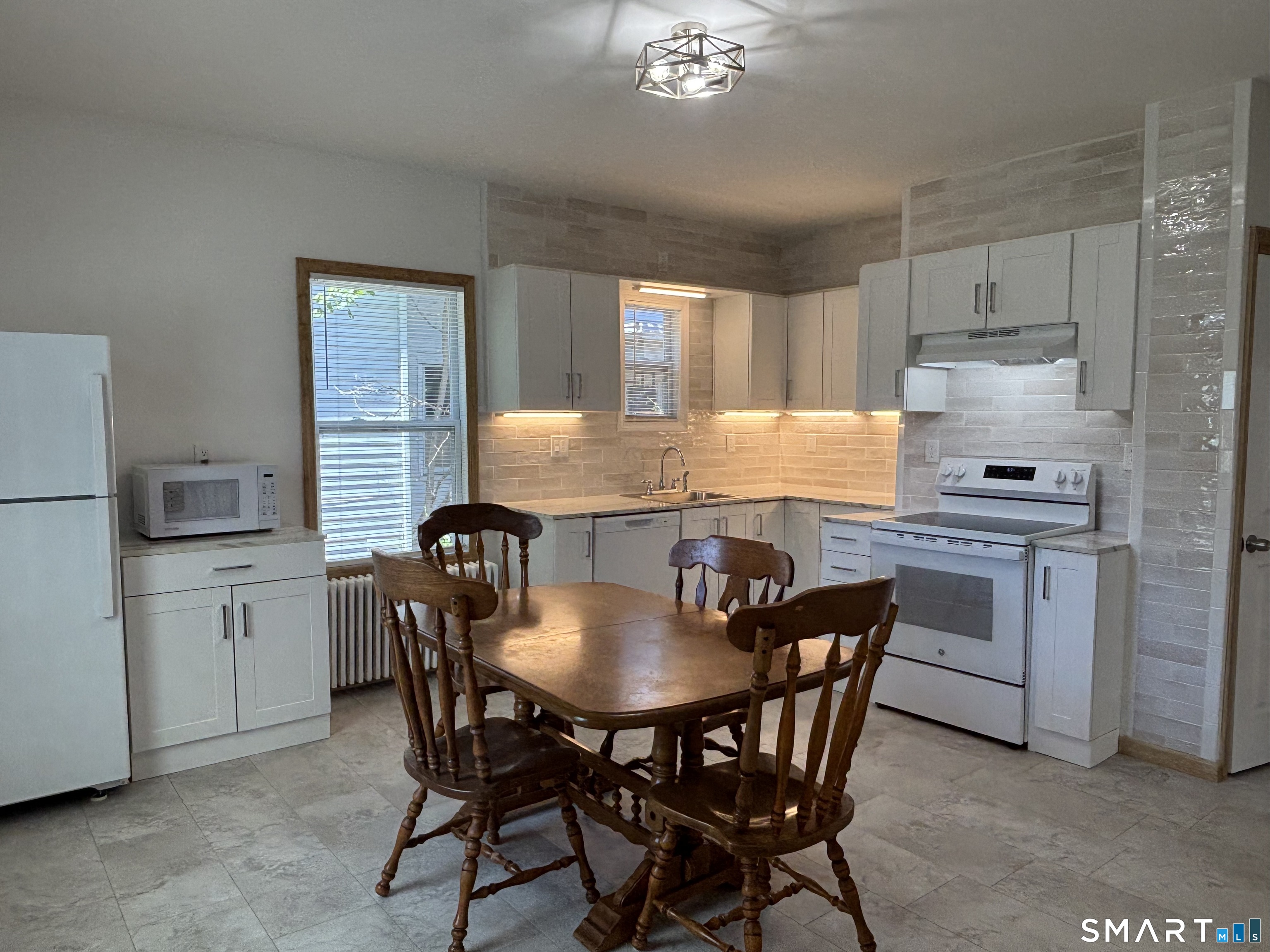 28 Eld Street New Haven CT 06511