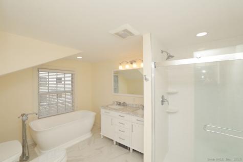 792 Farmington Avenue Farmington CT 06032