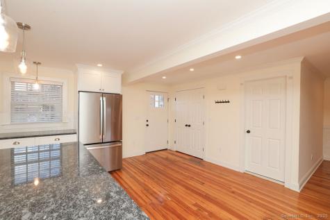 792 Farmington Avenue Farmington CT 06032