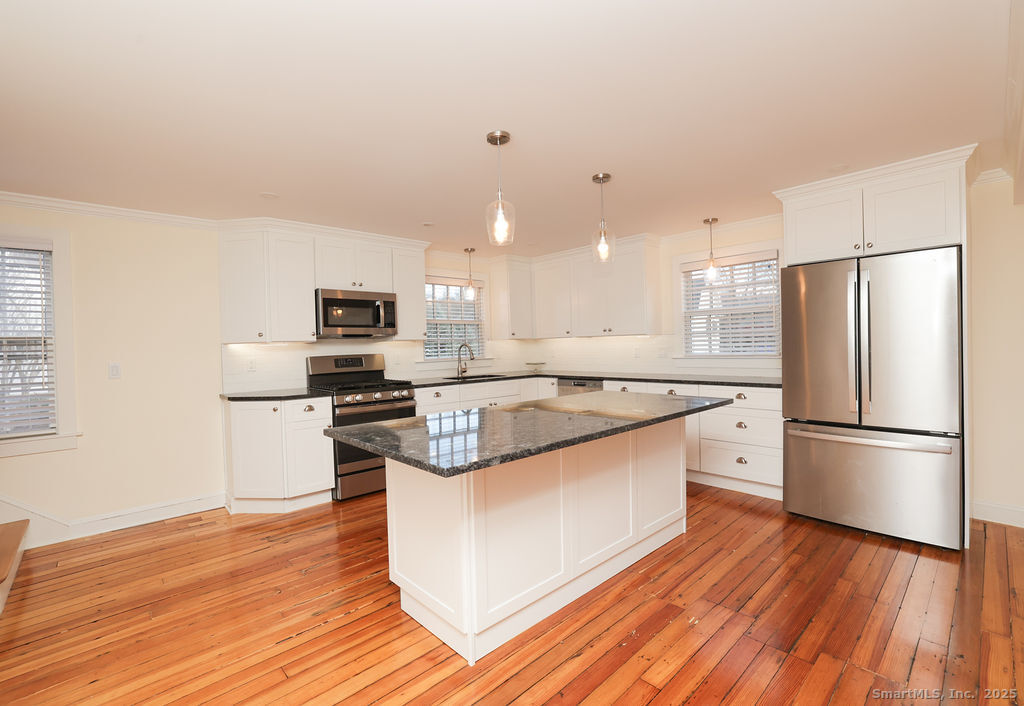 792 Farmington Avenue Farmington CT 06032