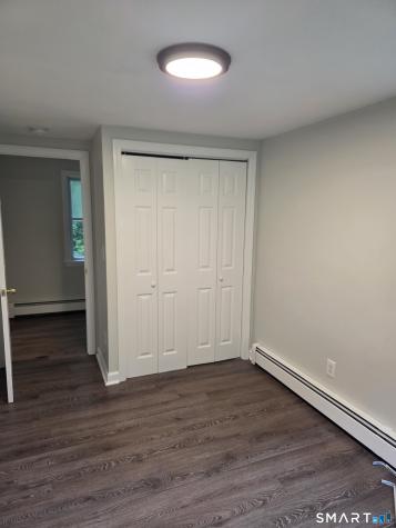 26 Seagraves Road Coventry CT 06238