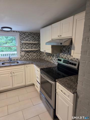26 Seagraves Road Coventry CT 06238