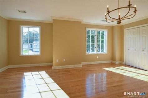 16 Harold Road Farmington CT 06032