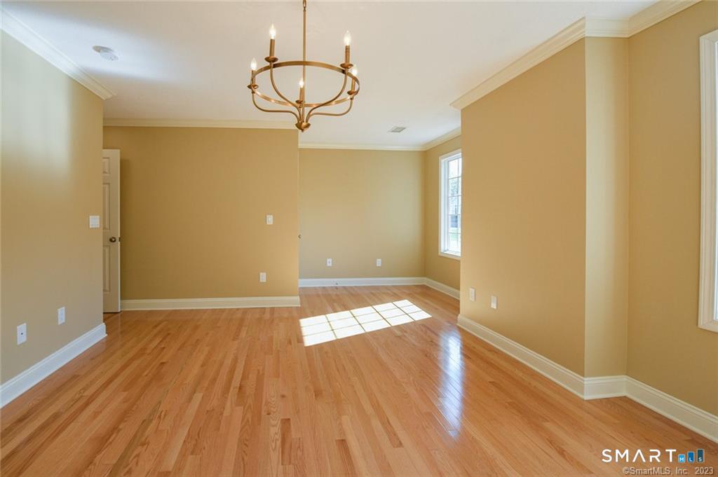 16 Harold Road Farmington CT 06032