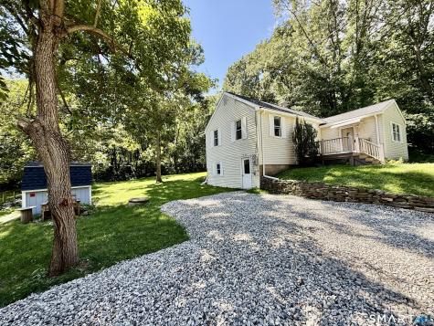 39 Gilead Road Andover CT 06232