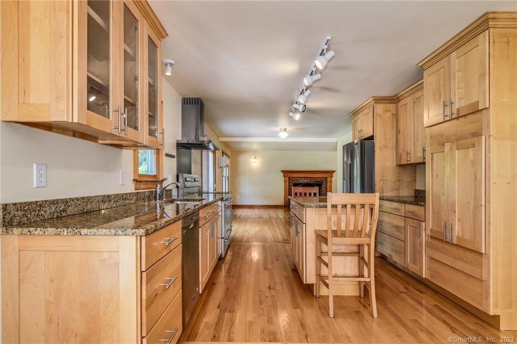 10 Fernwood Road Westport CT 06880